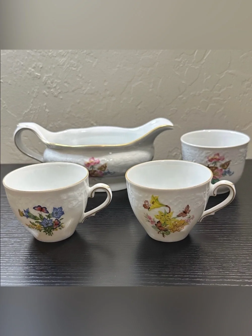 Christineholm Vestergaard von Wright Aglais Cardui High Quality Porcelain 4pc